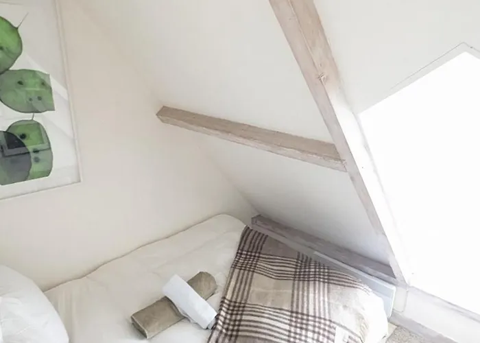 Normand Avec Vue Panoramique Sur La Cote De Feriehus Regnéville-sur-Mer